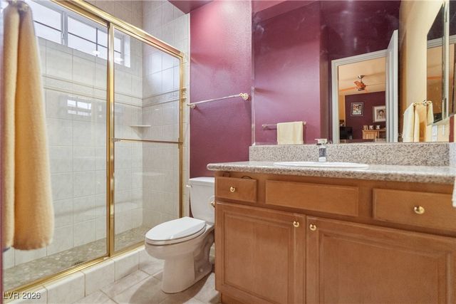 27 Via Paradiso Street, Henderson, NV 89011