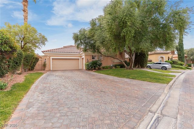 27 Via Paradiso Street, Henderson, NV 89011