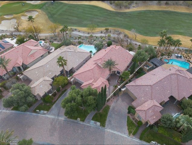 27 Via Paradiso Street, Henderson, NV 89011