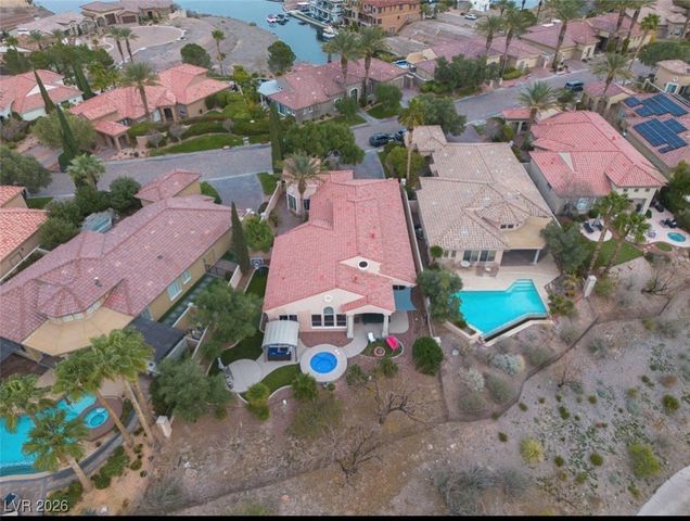 27 Via Paradiso Street, Henderson, NV 89011