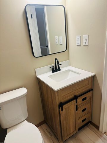 25704 Waldorf Street, Roseville, MI 48066