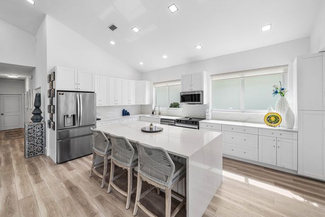 5455 NW 20th Avenue, Boca Raton, FL 33496