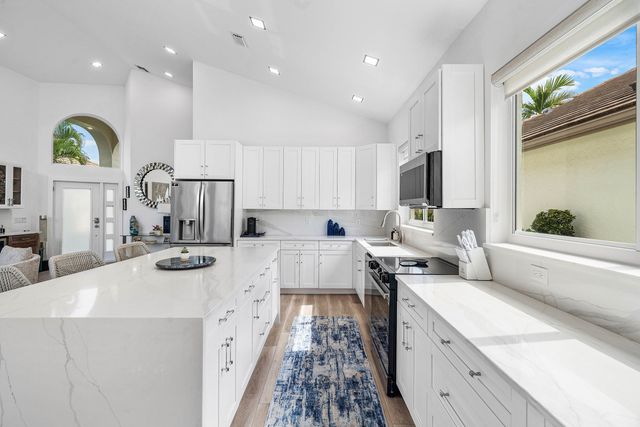 5455 NW 20th Avenue, Boca Raton, FL 33496