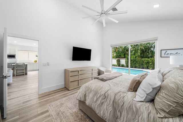 5455 NW 20th Avenue, Boca Raton, FL 33496