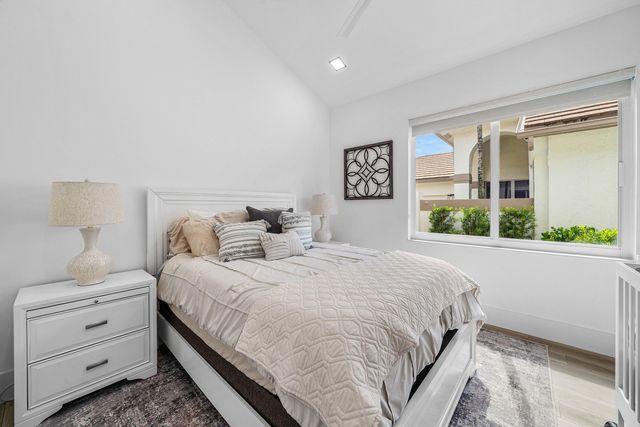 5455 NW 20th Avenue, Boca Raton, FL 33496