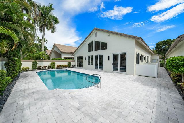 5455 NW 20th Avenue, Boca Raton, FL 33496