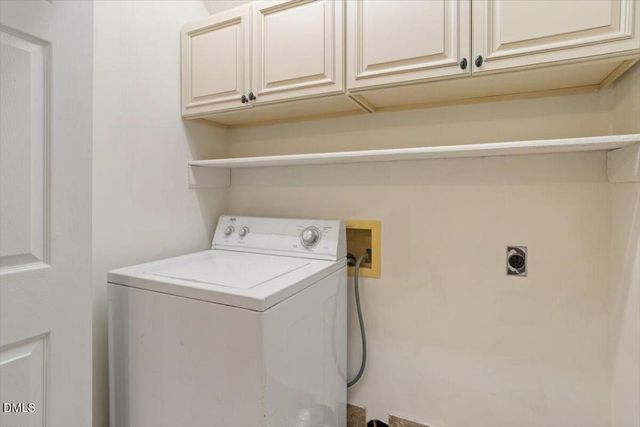 2847 Bedfordshire Court, Raleigh, NC 27604