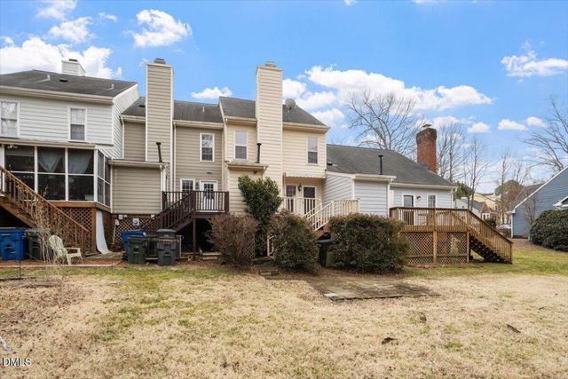 2847 Bedfordshire Court, Raleigh, NC 27604