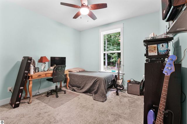 4360 Independence Drive, Suttons Bay, MI 49682