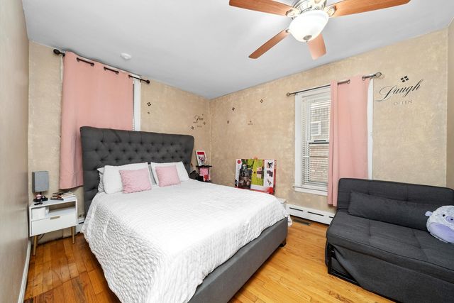 4629 W Parker Avenue, Chicago, IL 60639