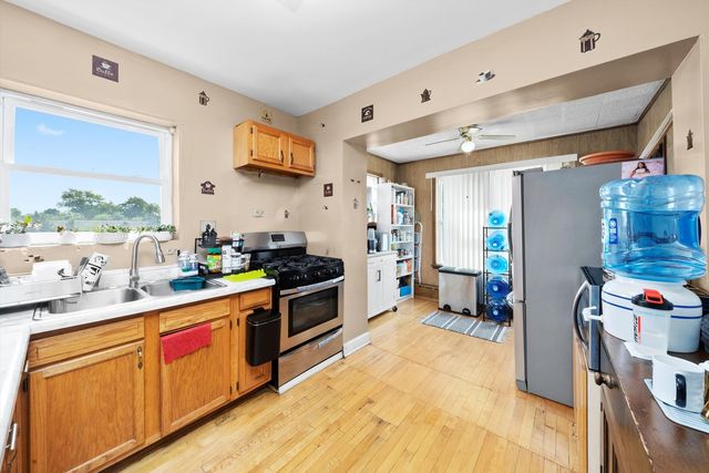 4629 W Parker Avenue, Chicago, IL 60639