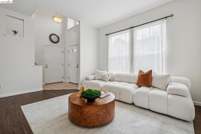 2761 2761 Martin Luther King Jr Ave, Richmond, CA 94804