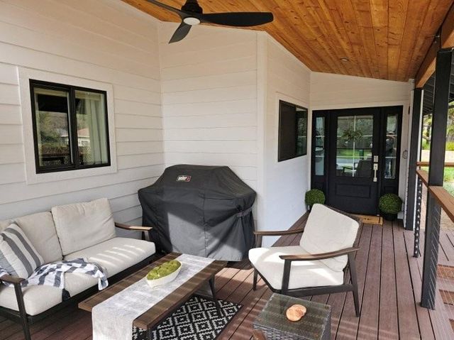 24740 Oro Valley Rd, Auburn, CA 95602