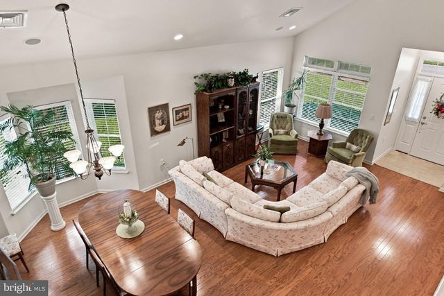 1925 SPEEDWELL RD, Lancaster, PA 17601