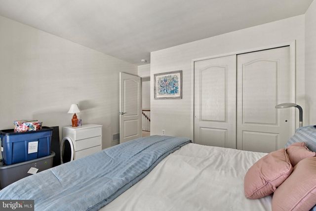 1925 SPEEDWELL RD, Lancaster, PA 17601