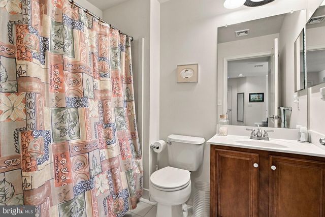 1925 SPEEDWELL RD, Lancaster, PA 17601