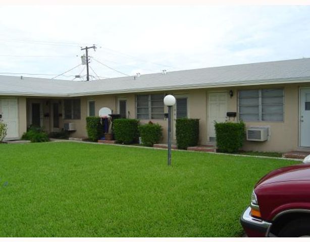7624 PEMBROKE Road A, Miramar, FL 33023