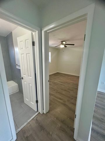 7624 PEMBROKE Road A, Miramar, FL 33023