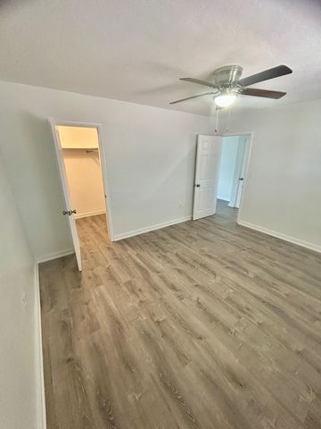 7624 PEMBROKE Road A, Miramar, FL 33023