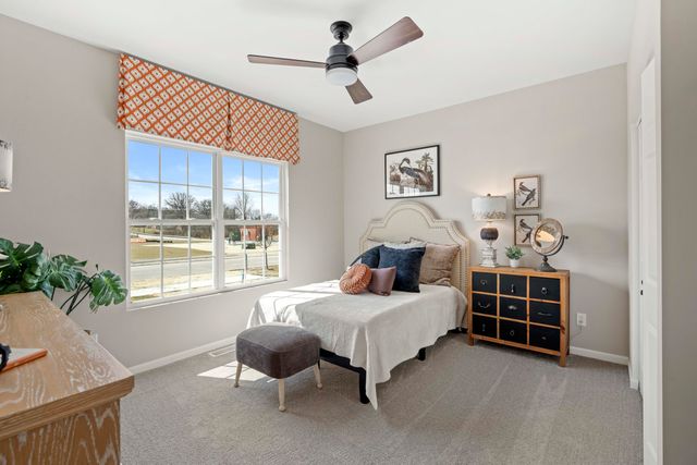 6721 E 103rd Avenue, Crown Point, IN 46307