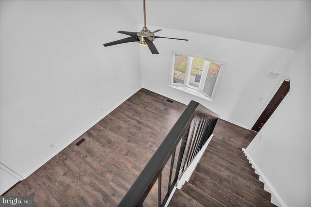 4 PEORIA LN, Sicklerville, NJ 08081