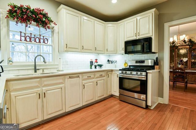 1270 Nona Drive, Athens, GA 30606