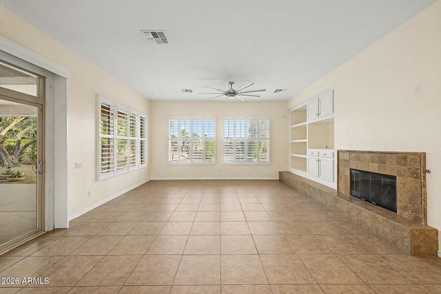 13417 W LA VINA Drive, Sun City West, AZ 85375