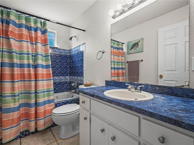 125 S BIGNONIA AVENUE, Polk City, FL 33868