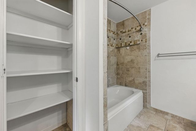 1405 Ariel Lane, Fort Walton Beach, FL 32547