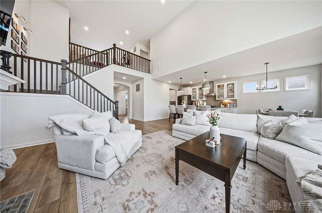 1721 Archerfield Place, Miamisburg, OH 45342