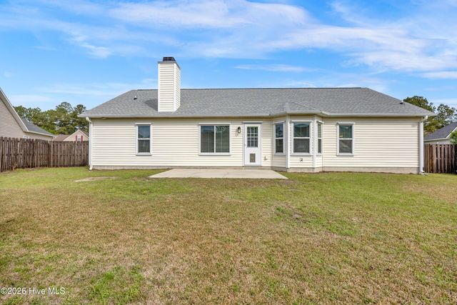 1928 Jeffrey Stokes Drive NE, Leland, NC 28451