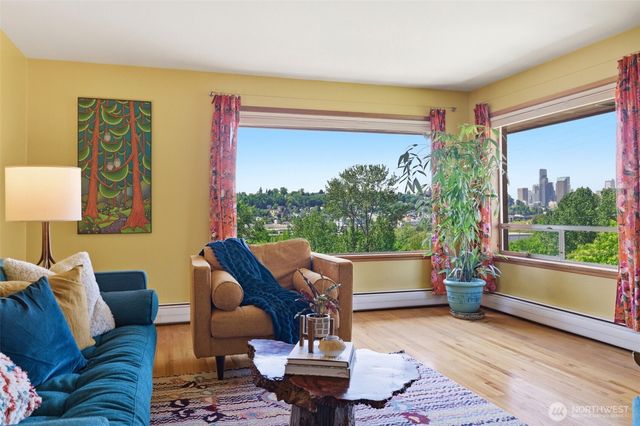 2803 S Walker Street, Seattle, WA 98144