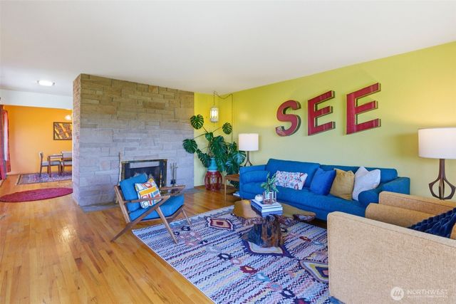 2803 S Walker Street, Seattle, WA 98144