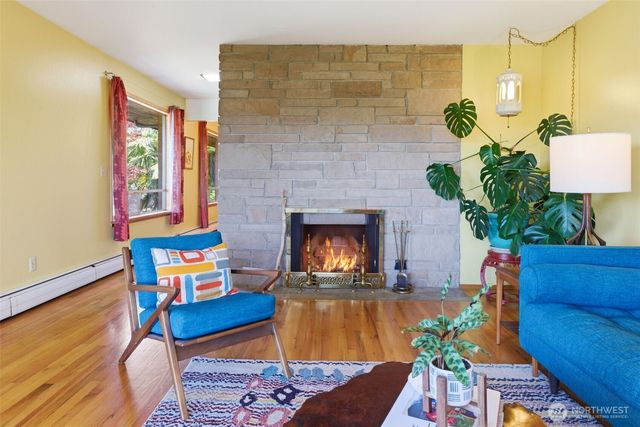 2803 S Walker Street, Seattle, WA 98144