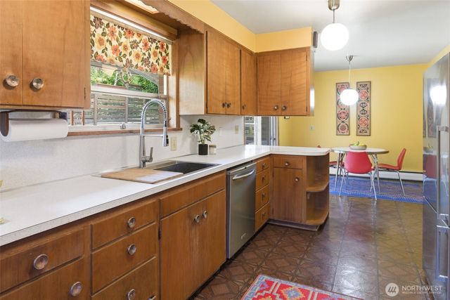 2803 S Walker Street, Seattle, WA 98144
