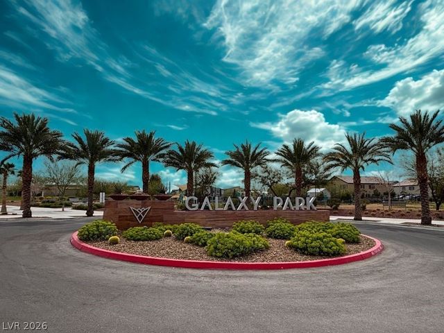 7537 Crested Moon Street, North Las Vegas, NV 89084