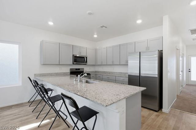 7537 Crested Moon Street, North Las Vegas, NV 89084