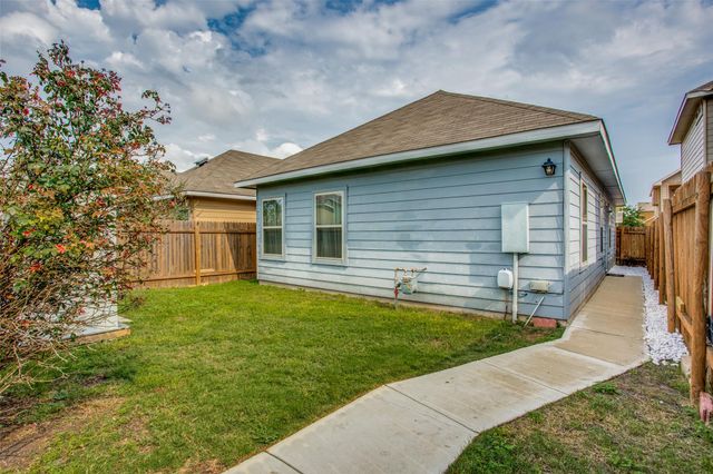4518 Senda LN 199, Austin, TX 78725