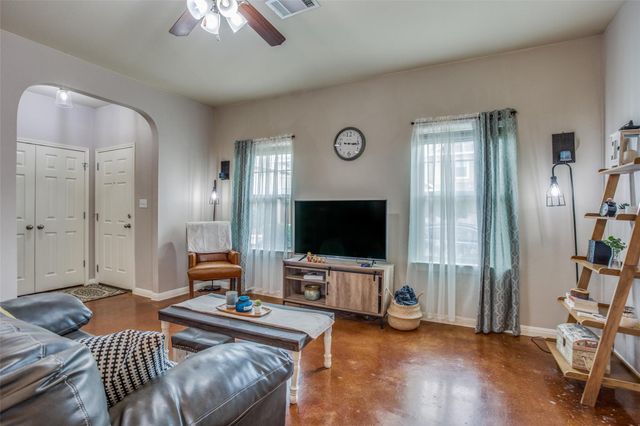 4518 Senda LN 199, Austin, TX 78725