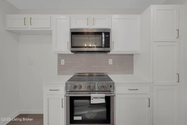 6200 Cooper Chapel Rd, Louisville, KY 40229