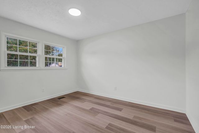 6200 Cooper Chapel Rd, Louisville, KY 40229