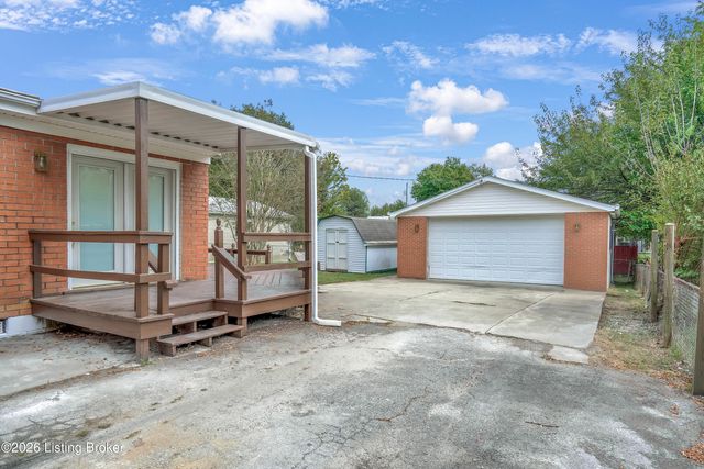 6200 Cooper Chapel Rd, Louisville, KY 40229
