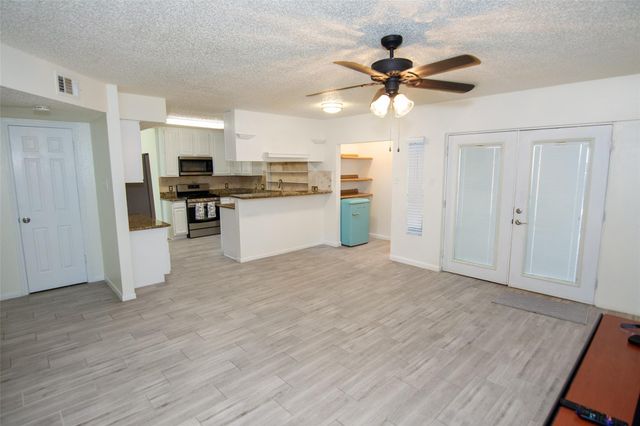 17647 Seven Pines Drive, Spring, TX 77379