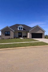 208 Carhartt Drive, Richmond, KY 40475