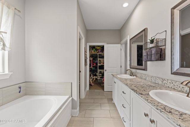 109 Anatole Drive, Lafayette, LA 70508