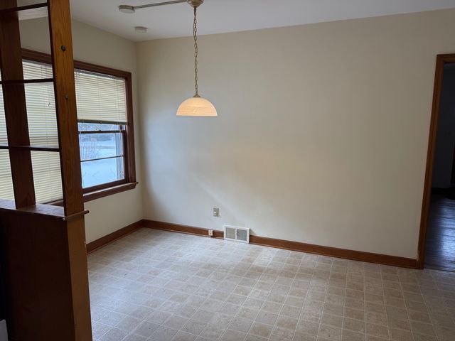 795 Estes Street 1, Gurnee, IL 60031