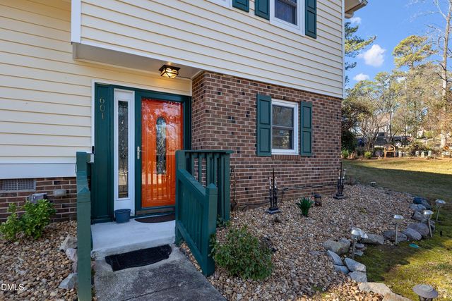 601 Wexford Drive, Raleigh, NC 27603