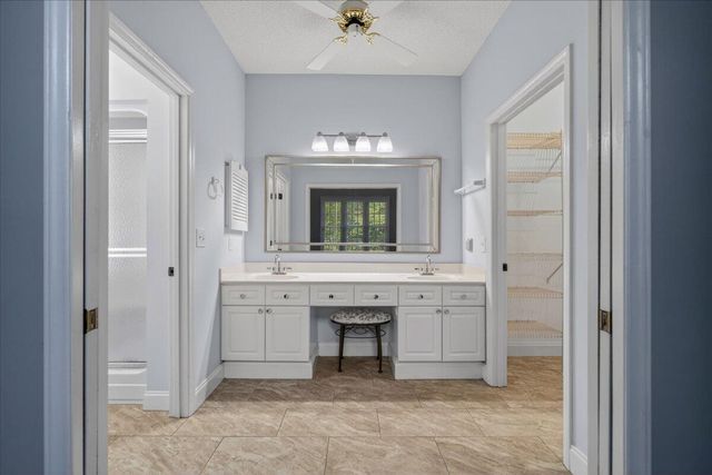 2461 Shadowcreek Court, North Charleston, SC 29406