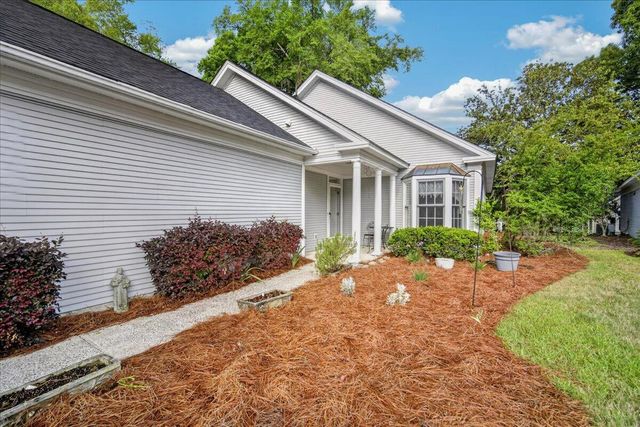 2461 Shadowcreek Court, North Charleston, SC 29406