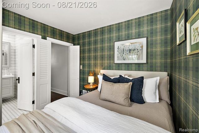 1368 Cedar Drive, Birmingham, MI 48009